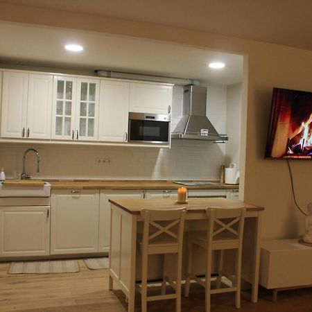 Apartamento Completo Con Piscina Terraza Vistas Del Mar Badalona Exterior photo