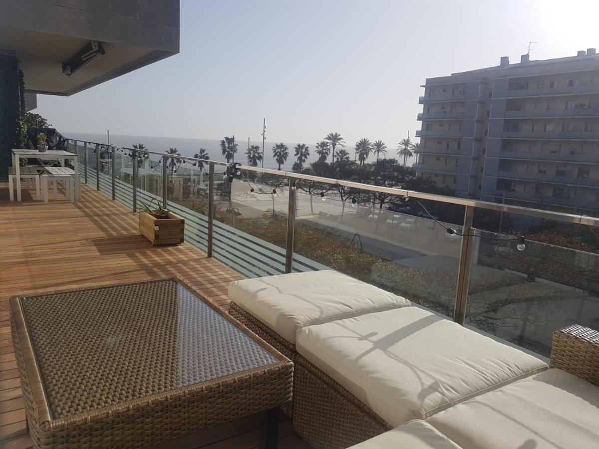 Apartamento Completo Con Piscina Terraza Vistas Del Mar Badalona Exterior photo
